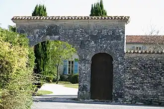Logis des Varennes : porte du XVIe&nbsp;siècle