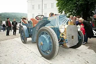 Lohner Porsche Mixte Hybride, première automobile hybride essence électrique de l'histoire de l'automobile, 1901