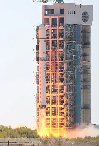 Décollage d'un lanceur Longue Marche 2D transportant le satellite VRSS-1