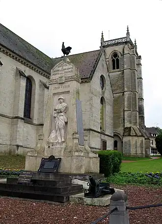 Monument aux morts.