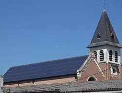 La toiture de l'église.