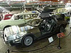 DeLorean DMC-12, de Retour vers le futur