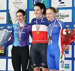 Podium de la poursuite élites.