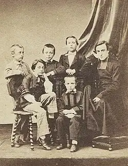 Louis Duchesne précepteur, photographié par Pierre Lanith Petit (1832-1909).