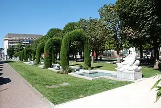 Jardin du Palais des congrès.