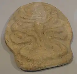 Maquette en terre-cuite montrant de manière stylisé la représentation d'un utérus selon les Étrusques.