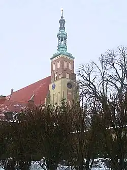 L'église de la Nativité de la Bienheureuse Vierge Marie (XVIIIe siècle).