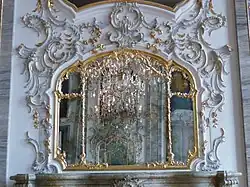 Décor de style rococo, dérivé des rinceaux. Château de Ludwigsbourg, Allemagne, première moitié du XVIIIe&nbsp;siècle.