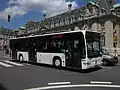 Mercedes-Benz Citaro de Bollig face au siège de ArcelorMittal.