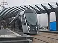 Un tramway de Luxembourg à la station Luxexpo.