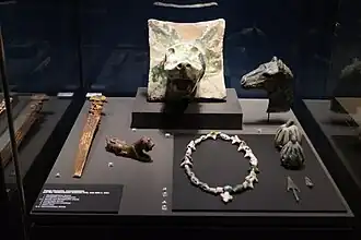 Objets de luxe, vers 800 av. J.-C.