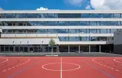 Lycée Français Marie Curie de Zurich, Zukunftstrasse