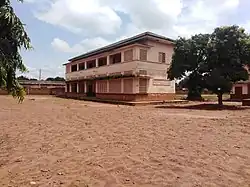 Description de cette image, également commentée ci-après