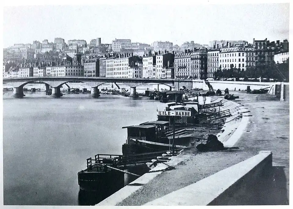 Pont du Change et quai Saint-Antoine