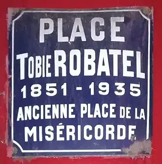 Voir la plaque.