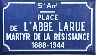 Voir la plaque.