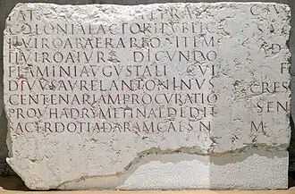 Base de monument d'un duumvir, flamine augustal du divin Aurelius Antoninus CIL XIII, 0684.