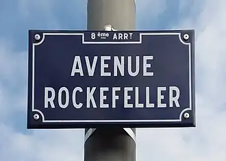 Voir la plaque.