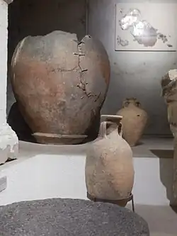 Dolium et amphores espagnoles.