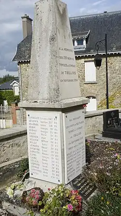 Mémorial aux soldats de la 5e DI tombés en septembre 14.