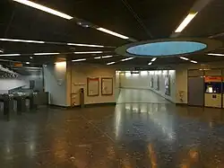 La salle des billets.