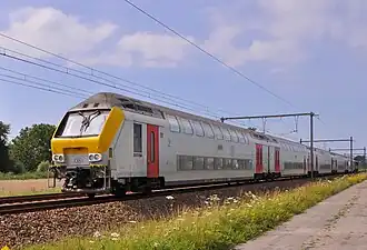 Voiture-pilote M6 sur la ligne entre Knokke et Bruges.