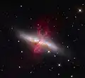 Vue d'ensemble de M82 par Adam Block (Observatoire du mont Lemmon/Université de l'Arizona).