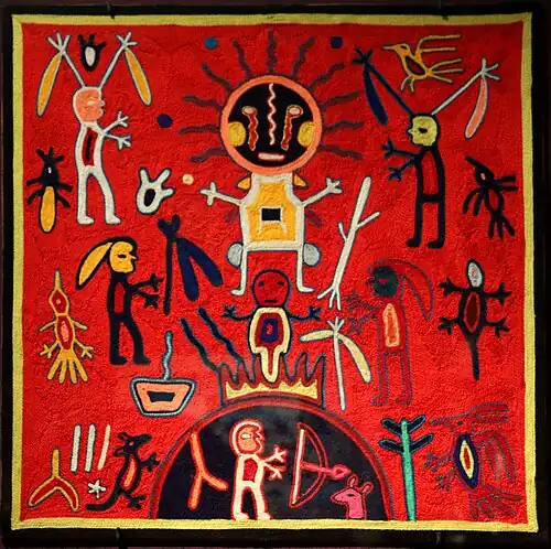 Tableau de laine nierika : La naissance du soleil. Bois, cire, laine, H. 60&nbsp;cm. Indiens Huichol