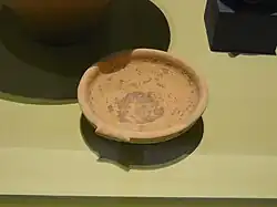 coupe en céramique commune, musée d'archéologie tricastine, Saint-Paul-Trois-Châteaux (Drôme), France.