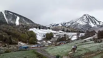 Vue aérienne de la station.