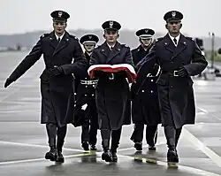 Garde d'honneur de la base.