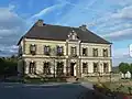 La mairie.
