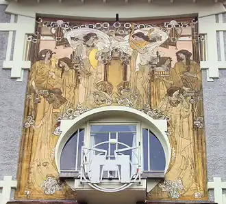 Sgraffite sur la Maison Cauchie (1905), deuxième étage, Bruxelles.