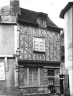 Photographie de Camille Enlart (1862-1927).