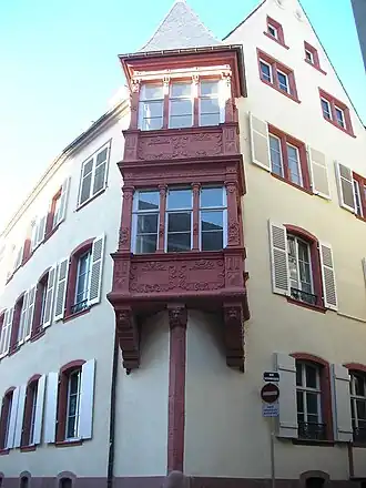 Maison (XVIIe) au no&nbsp;8&nbsp;Inscrit MH (1929)