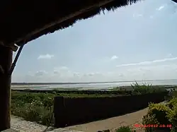 Vue sur la plage du Goulet et sur l'océan depuis le kiosque.