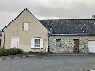 Maison de Pierre Reverdy à Solesmes, 1 rue du Rôle, devenue  maison Sainte-Odile rattachée à la maison de retraite.