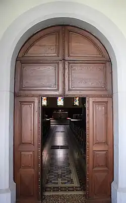 Le portail intérieur.