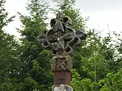 La croix de cimetière du XVIe&nbsp;siècle.