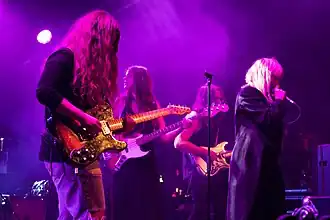 Description de cette image, également commentée ci-après