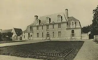 Manoir de la Sagerie - Façade est, vue générale.