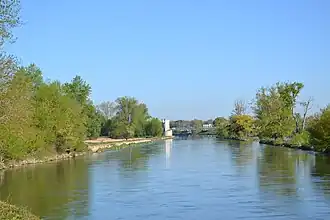 Le passage en Loire de Mantelot.