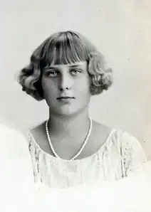 Description de l'image María Cristina de Borbón y Battenberg.jpg.