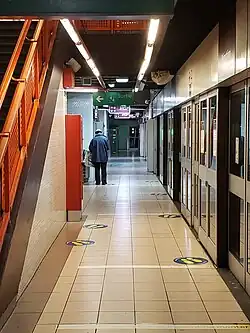 Vue générale du quai en direction de CHU - Eurasanté