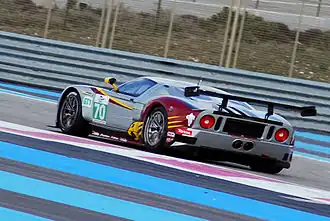 Une Ford GT du championnat FIA GT.