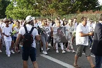 La famille de Philippe Monguillot, sa veuve et ses trois filles.