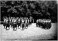 Marche en extension et chant, école normale de Pau (1903-1913).