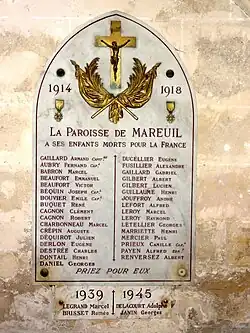 Monument aux morts de la paroisse.