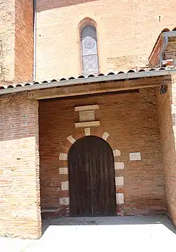 Portail de l'église.