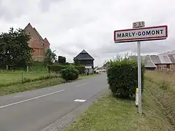 Entrée de Marly-Gomont.